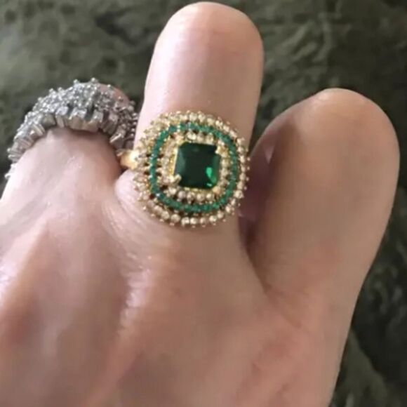 Elegant Two-tone Sparkling crystal ring sz 9 - Picture 7 of 12